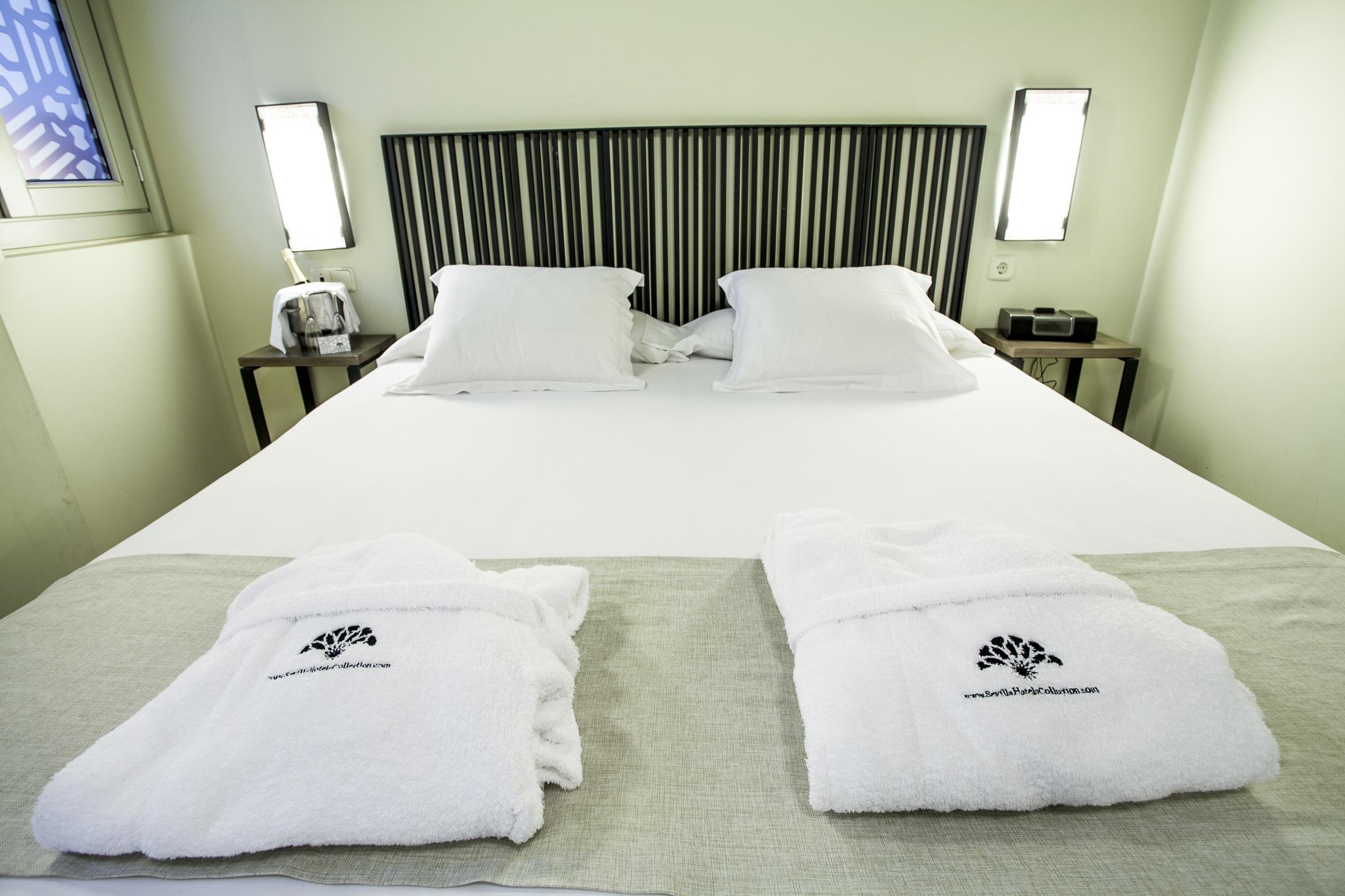 Hotel Boutique Casas De Santa Cruz Sevilla Eksteriør billede